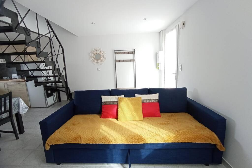 Appartement Neuf Tout Confort Aubenas Esterno foto